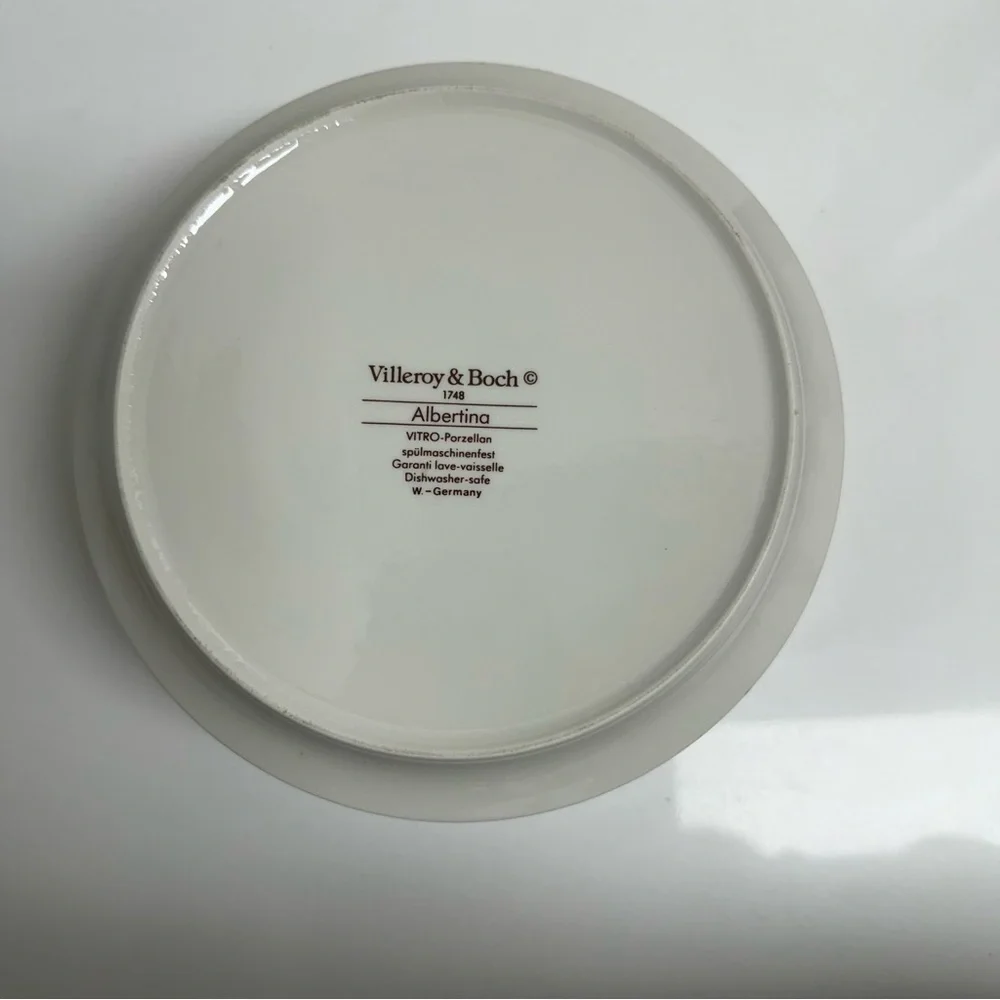 Villeroy & Boch Albertina Vegetable Serving Bowl 8